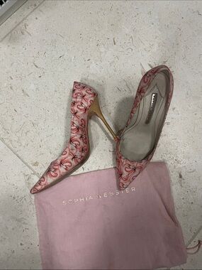 Sophia Webster Pink Floral Pointed Pumps with Gold Heel